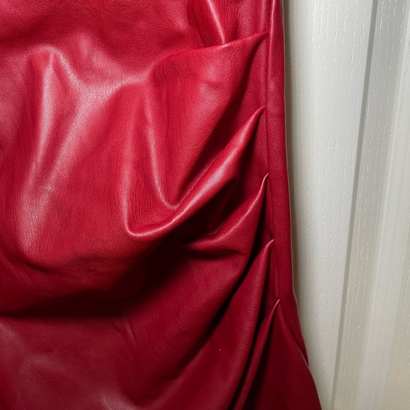 Kendall & Kylie maroon vegan leather mini dress sz 4/6 - Picture 7 of 11